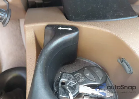 2000 Dodge Ram 1500 St из США, поврежденный, VIN 1B7HF13Z0YJ139939